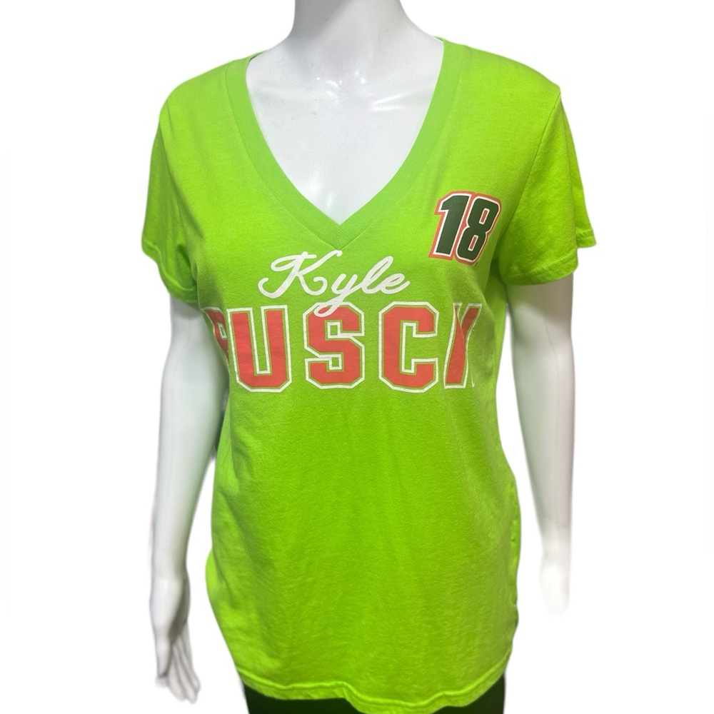 Women's G-III 4Her by Carl Banks Kyle Busch 18 Green V-Neck T-Shirt Size XL